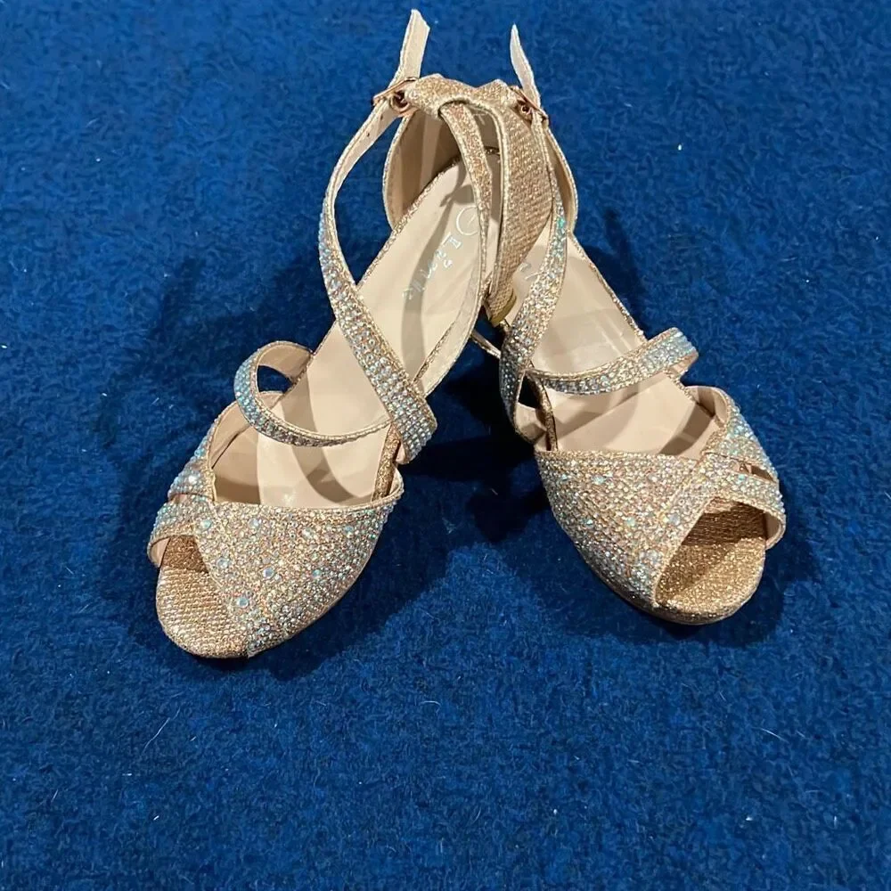 Cross Strappy Open Toe Rhinestone Dressy Low Heel Dress Up Pump Sandal